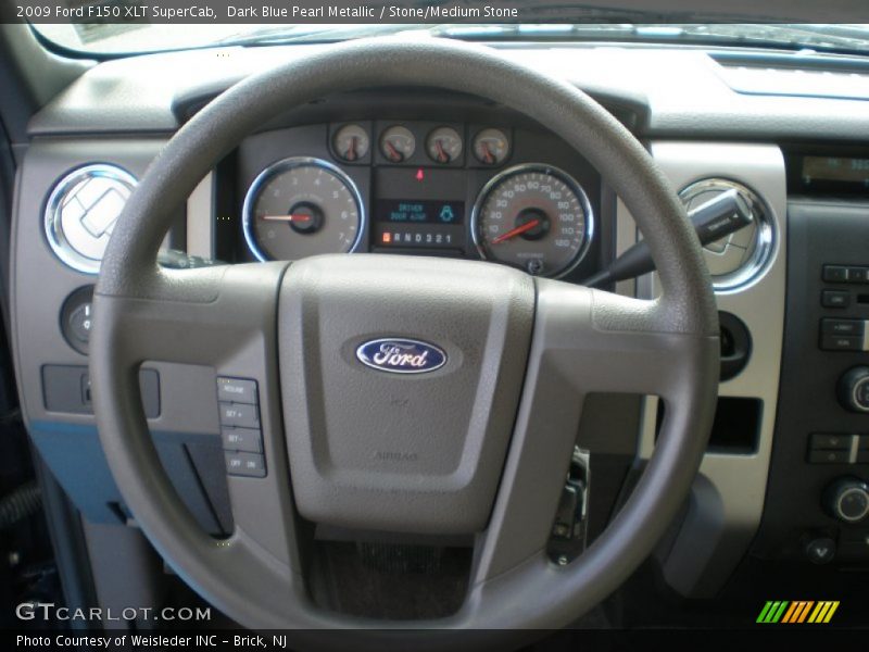 Dark Blue Pearl Metallic / Stone/Medium Stone 2009 Ford F150 XLT SuperCab