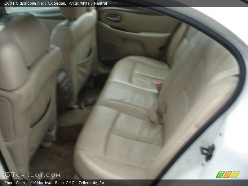 Arctic White / Neutral 2001 Oldsmobile Alero GX Sedan