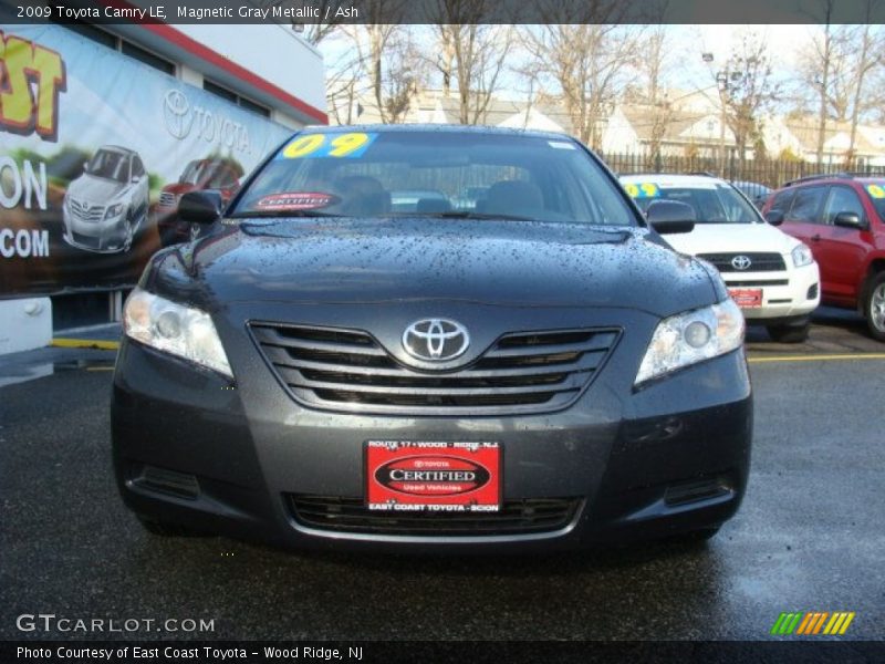 Magnetic Gray Metallic / Ash 2009 Toyota Camry LE