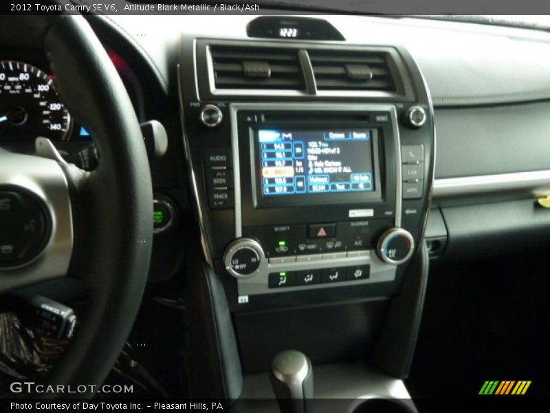 Attitude Black Metallic / Black/Ash 2012 Toyota Camry SE V6