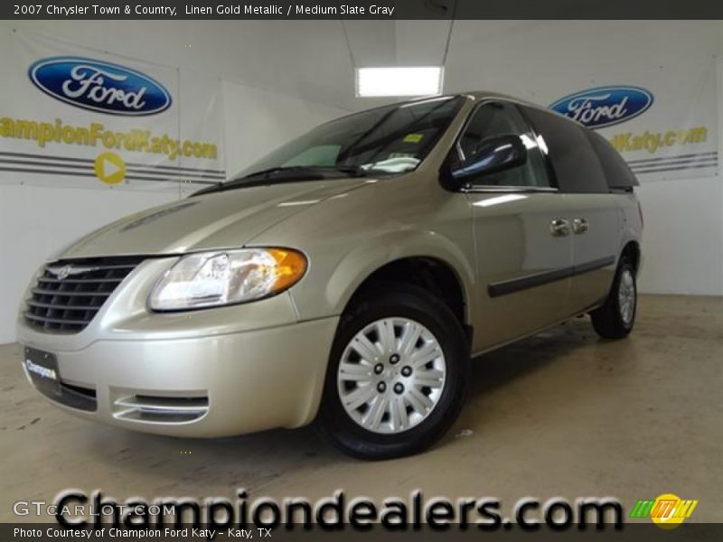 Linen Gold Metallic / Medium Slate Gray 2007 Chrysler Town & Country