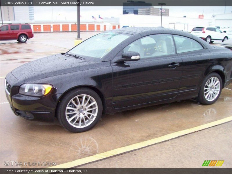 Solid Black / Calcite 2009 Volvo C70 T5 Convertible