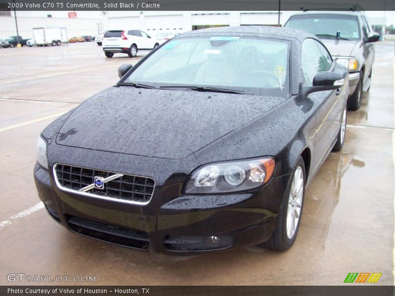 Solid Black / Calcite 2009 Volvo C70 T5 Convertible