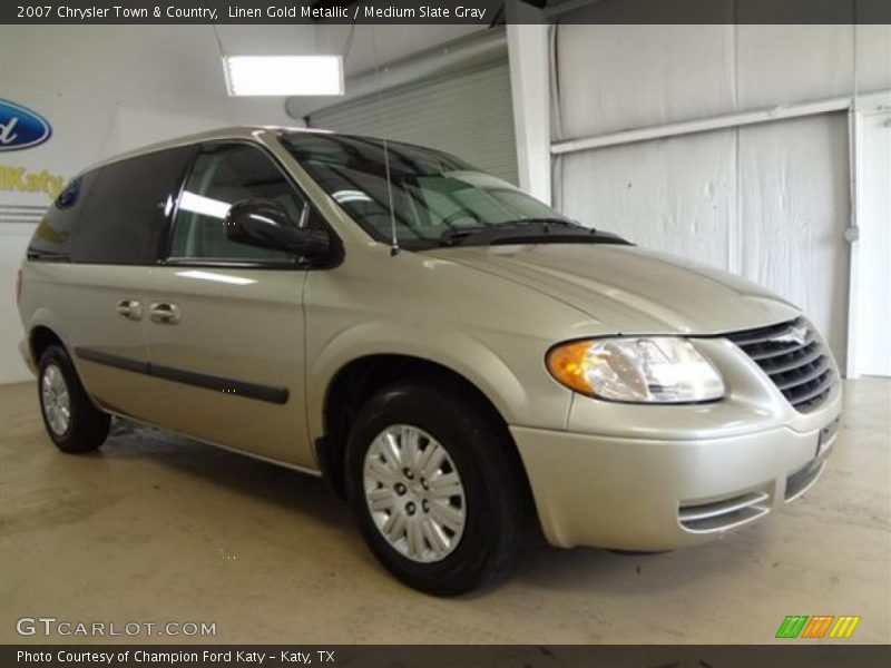 Linen Gold Metallic / Medium Slate Gray 2007 Chrysler Town & Country