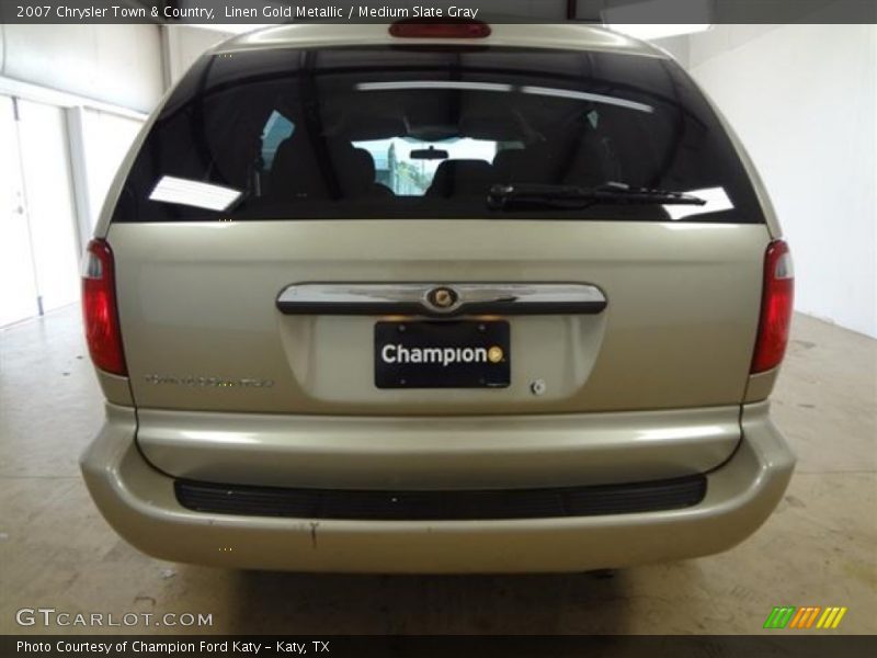 Linen Gold Metallic / Medium Slate Gray 2007 Chrysler Town & Country