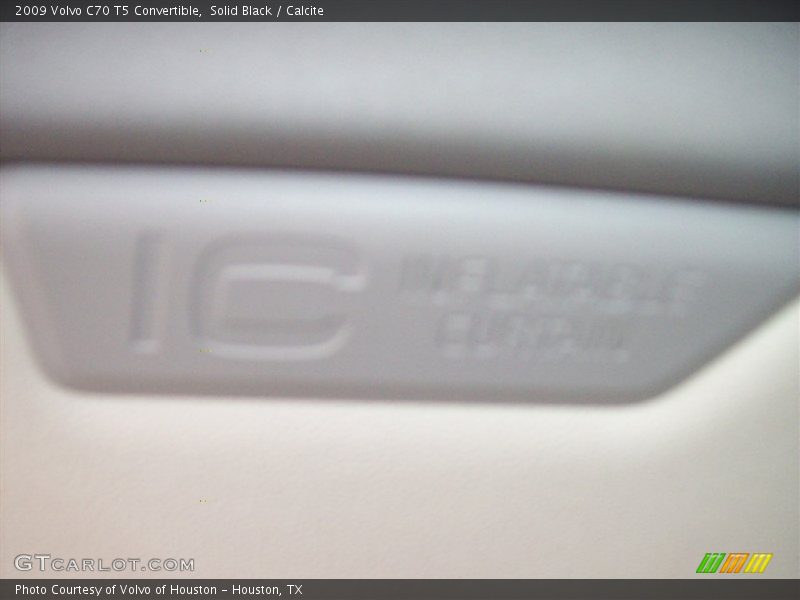 Solid Black / Calcite 2009 Volvo C70 T5 Convertible