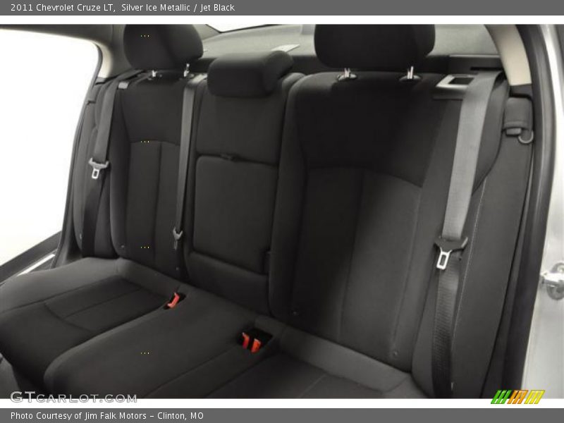 Silver Ice Metallic / Jet Black 2011 Chevrolet Cruze LT