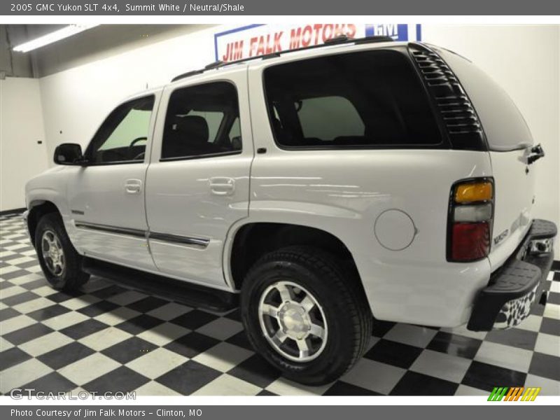 Summit White / Neutral/Shale 2005 GMC Yukon SLT 4x4