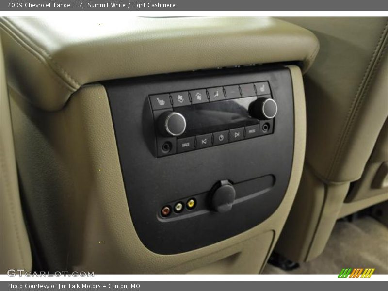 Summit White / Light Cashmere 2009 Chevrolet Tahoe LTZ