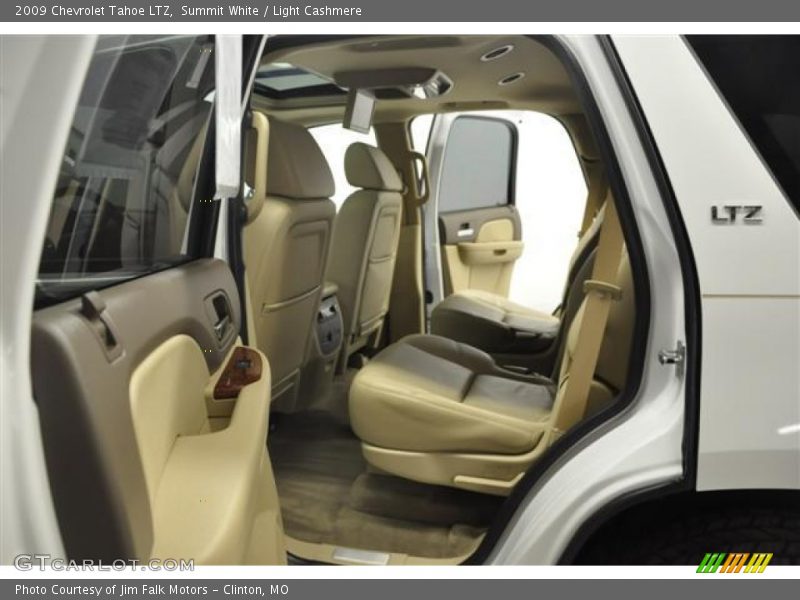 Summit White / Light Cashmere 2009 Chevrolet Tahoe LTZ