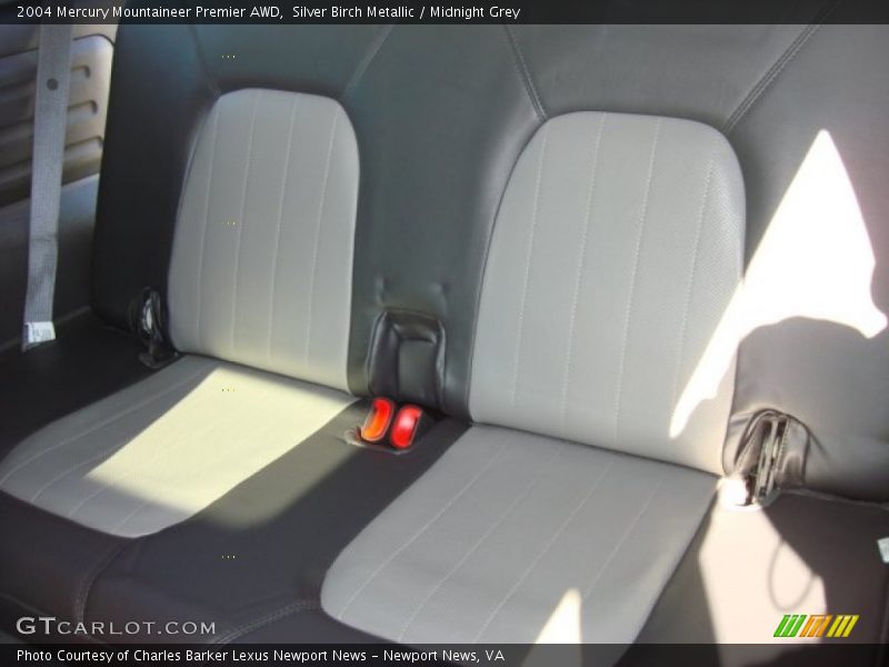 Silver Birch Metallic / Midnight Grey 2004 Mercury Mountaineer Premier AWD