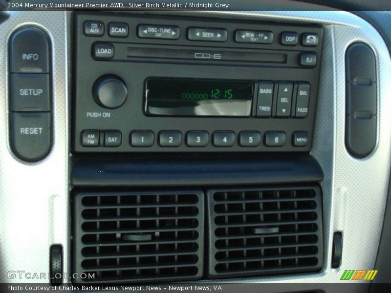 Silver Birch Metallic / Midnight Grey 2004 Mercury Mountaineer Premier AWD