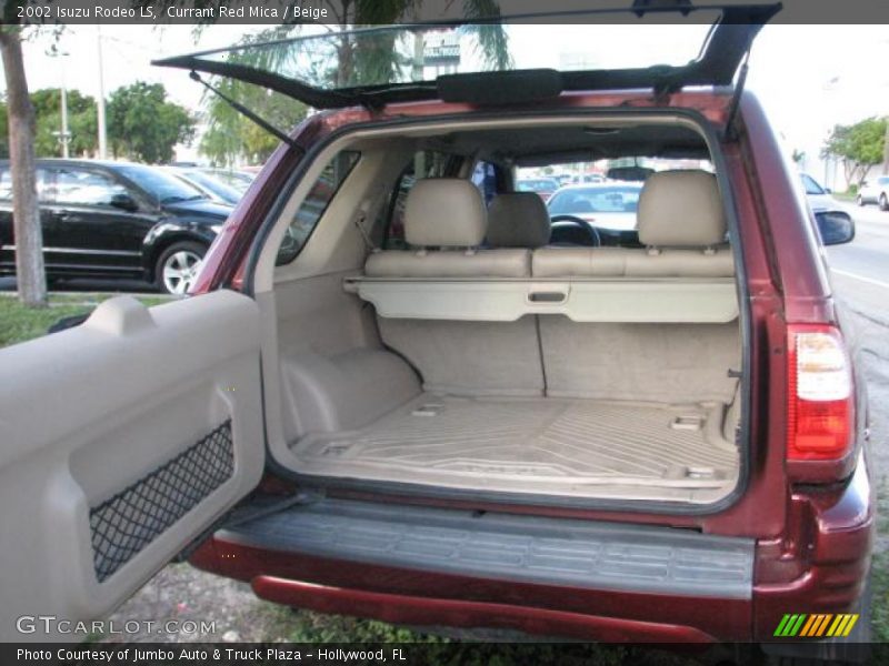 Currant Red Mica / Beige 2002 Isuzu Rodeo LS
