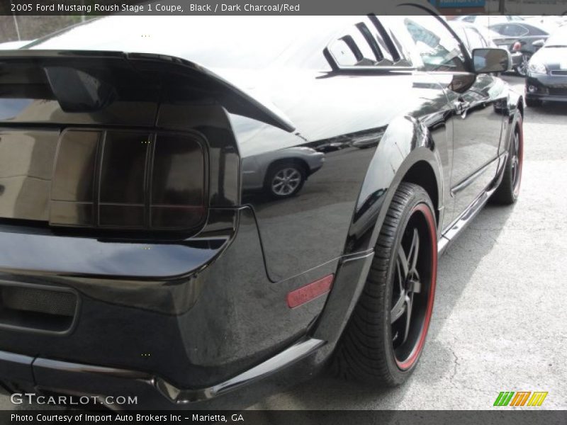 Black / Dark Charcoal/Red 2005 Ford Mustang Roush Stage 1 Coupe