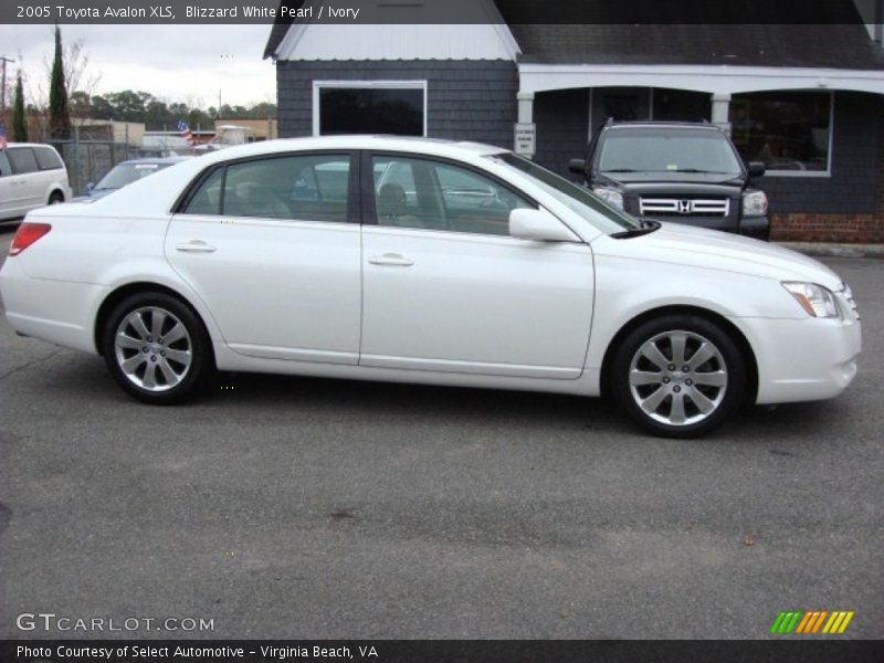 Blizzard White Pearl / Ivory 2005 Toyota Avalon XLS