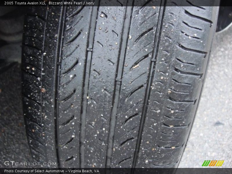 Blizzard White Pearl / Ivory 2005 Toyota Avalon XLS