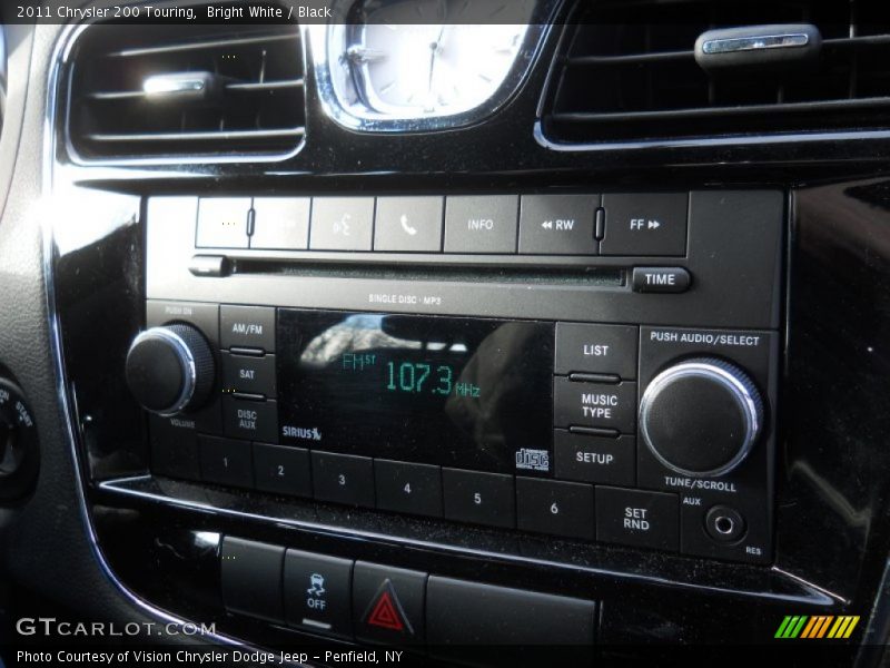 Bright White / Black 2011 Chrysler 200 Touring