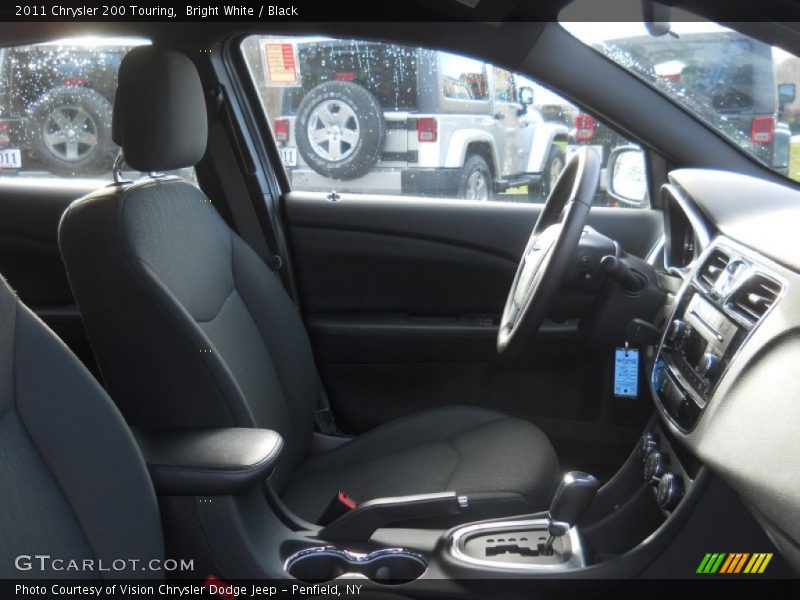 Bright White / Black 2011 Chrysler 200 Touring