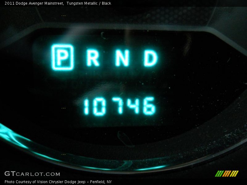 Tungsten Metallic / Black 2011 Dodge Avenger Mainstreet