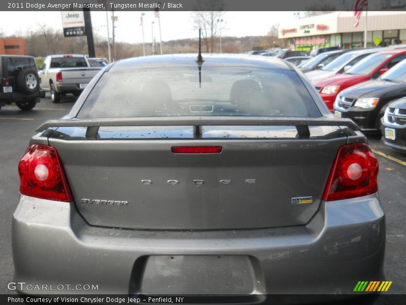 Tungsten Metallic / Black 2011 Dodge Avenger Mainstreet