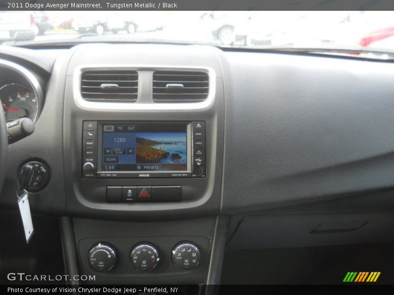 Tungsten Metallic / Black 2011 Dodge Avenger Mainstreet