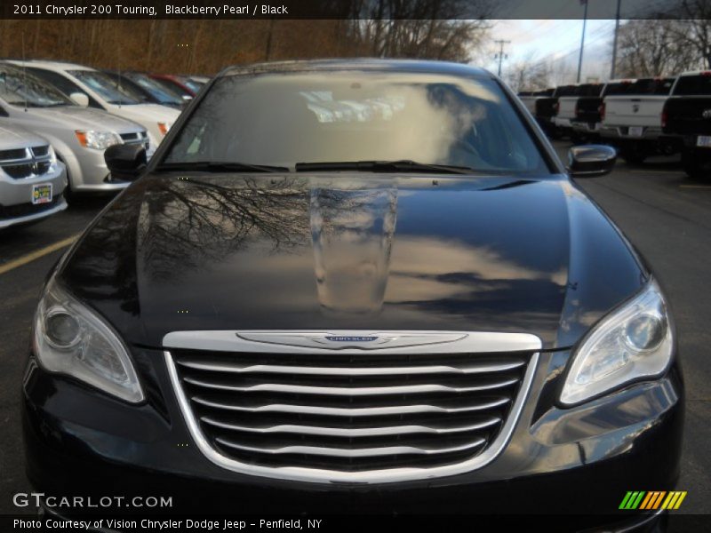 Blackberry Pearl / Black 2011 Chrysler 200 Touring