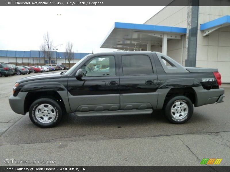 Onyx Black / Graphite 2002 Chevrolet Avalanche Z71 4x4