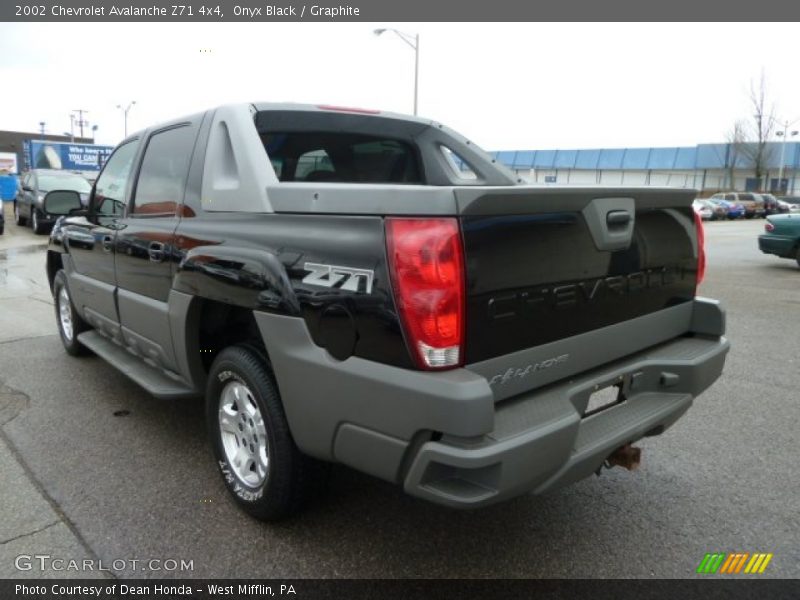 Onyx Black / Graphite 2002 Chevrolet Avalanche Z71 4x4