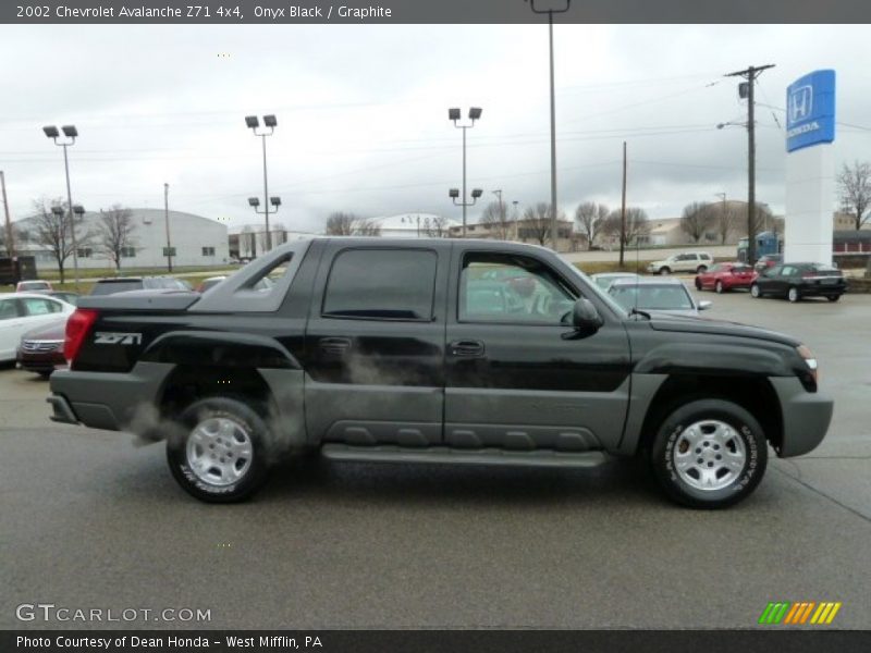 Onyx Black / Graphite 2002 Chevrolet Avalanche Z71 4x4
