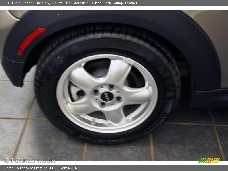 Velvet Silver Metallic / Carbon Black Lounge Leather 2011 Mini Cooper Hardtop