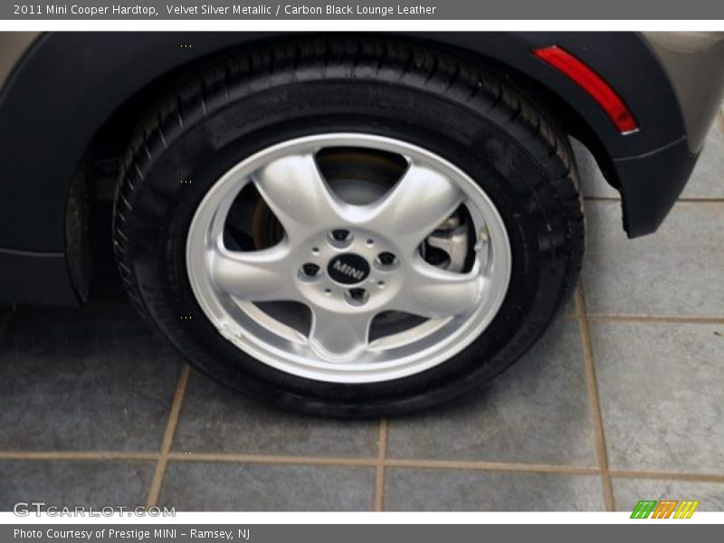 Velvet Silver Metallic / Carbon Black Lounge Leather 2011 Mini Cooper Hardtop