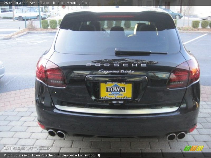 Jet Black Metallic / Black 2012 Porsche Cayenne Turbo