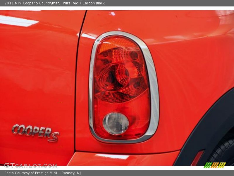 Pure Red / Carbon Black 2011 Mini Cooper S Countryman