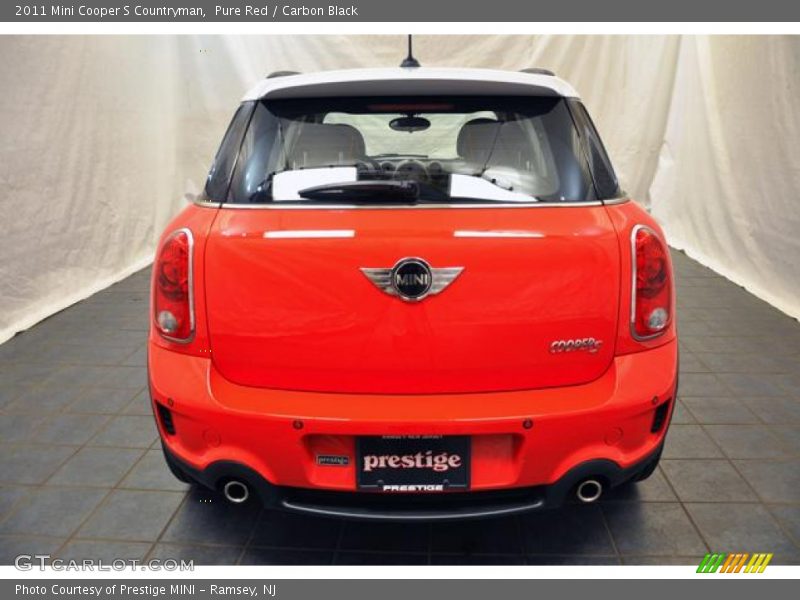 Pure Red / Carbon Black 2011 Mini Cooper S Countryman