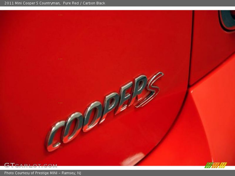 Pure Red / Carbon Black 2011 Mini Cooper S Countryman