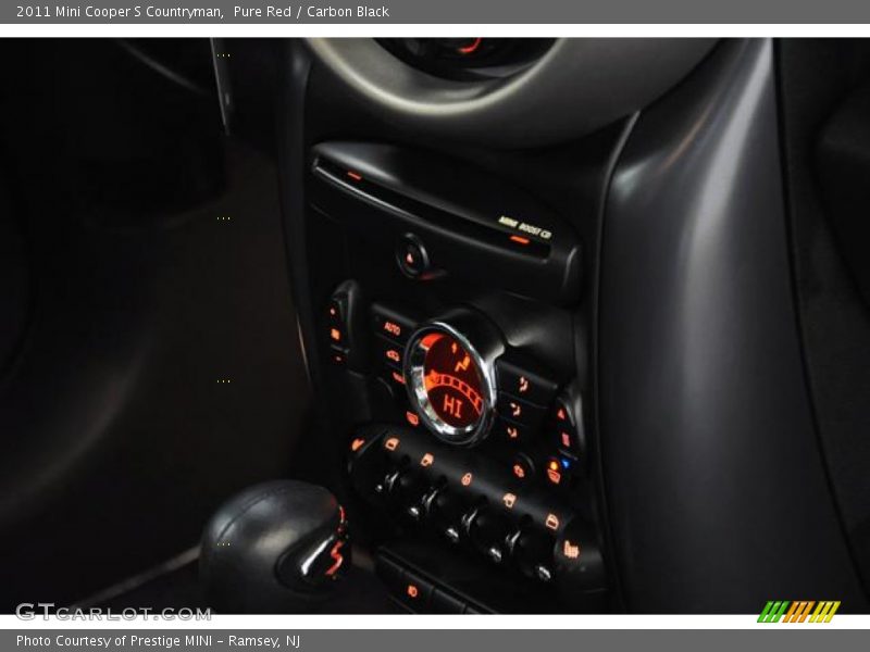 Pure Red / Carbon Black 2011 Mini Cooper S Countryman