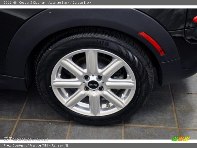 Absolute Black / Carbon Black 2011 Mini Cooper S Clubman