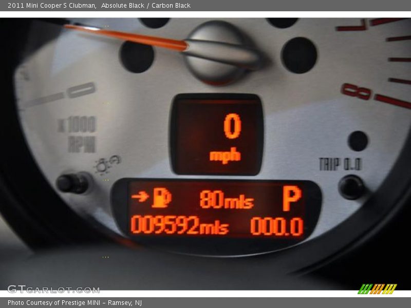 Absolute Black / Carbon Black 2011 Mini Cooper S Clubman
