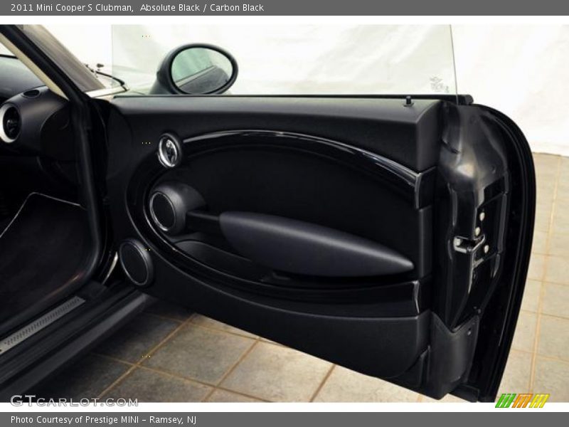 Absolute Black / Carbon Black 2011 Mini Cooper S Clubman