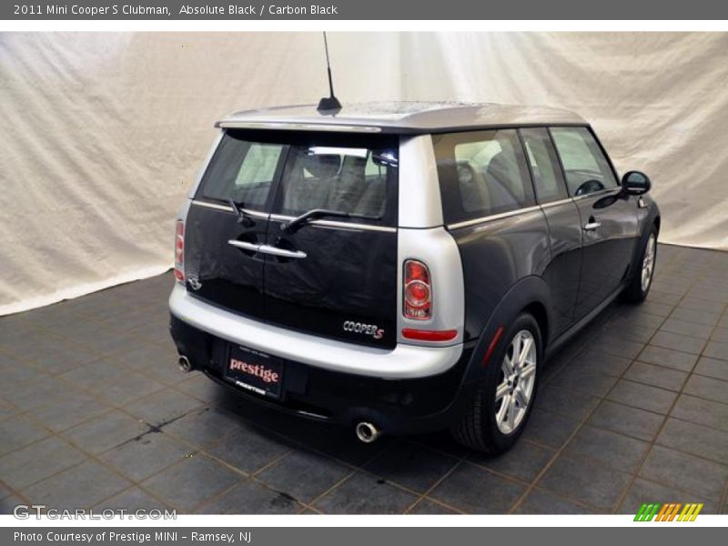 Absolute Black / Carbon Black 2011 Mini Cooper S Clubman
