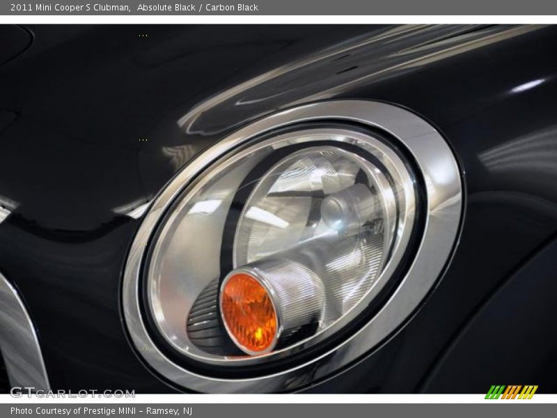 Absolute Black / Carbon Black 2011 Mini Cooper S Clubman