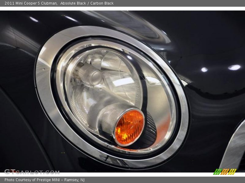 Absolute Black / Carbon Black 2011 Mini Cooper S Clubman