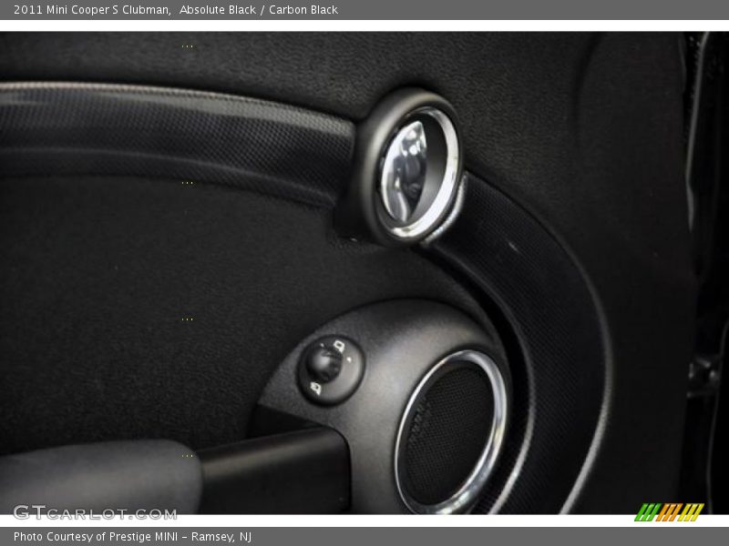Absolute Black / Carbon Black 2011 Mini Cooper S Clubman