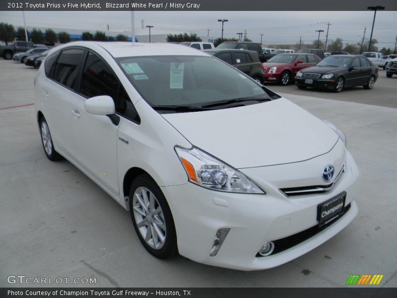 Blizzard White Pearl / Misty Gray 2012 Toyota Prius v Five Hybrid