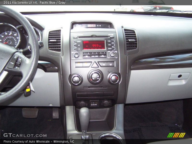Pacific Blue / Gray 2011 Kia Sorento LX V6