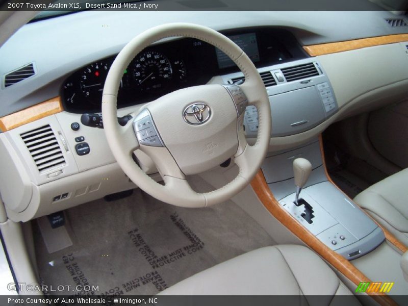 Desert Sand Mica / Ivory 2007 Toyota Avalon XLS