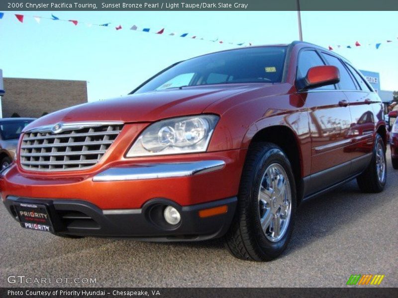 Sunset Bronze Pearl / Light Taupe/Dark Slate Gray 2006 Chrysler Pacifica Touring