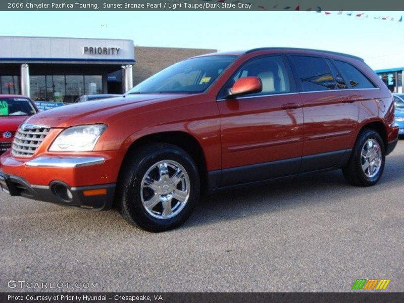 Sunset Bronze Pearl / Light Taupe/Dark Slate Gray 2006 Chrysler Pacifica Touring