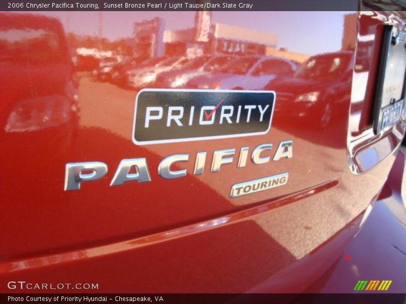 Sunset Bronze Pearl / Light Taupe/Dark Slate Gray 2006 Chrysler Pacifica Touring