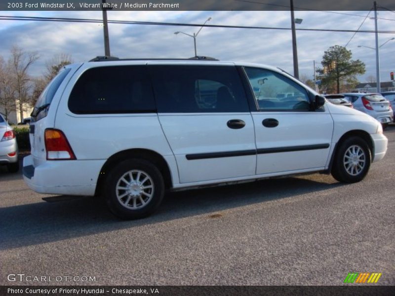Vibrant White / Medium Parchment 2003 Ford Windstar LX